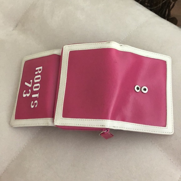 Roots wallet - Picture 5 of 5